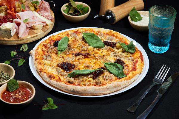 Pizza Salsiccia e Patate